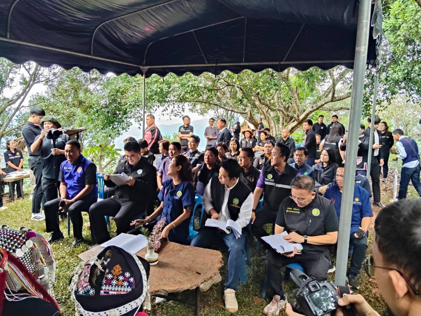 title - รองเลขาธิการ ส.ป.ก. ร่วมติดตามรัฐมนตรีช่วยว่าการกระทรวงเกษตรและสหกรณ์ (นางสาวปิยะรัฐชย์ ติยะไพรัช) ลงพื้นที่ตรวจราชการใน อำเภอเมือง จังหวัดเชียงราย